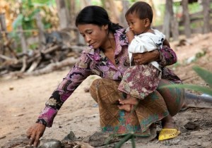 Huy Mai and son Ann Samnang Taman Village, Odday Meanchey Province, Phnom Penh March 16, 2011